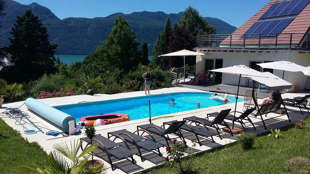 Le Cassiopee Bed & Breakfast Tresserve