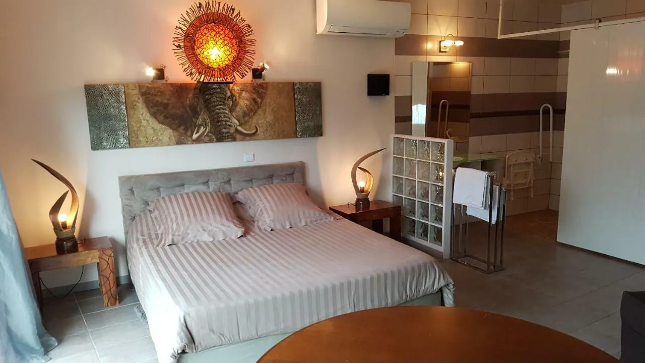 Le Cassiopee Bed & Breakfast Tresserve